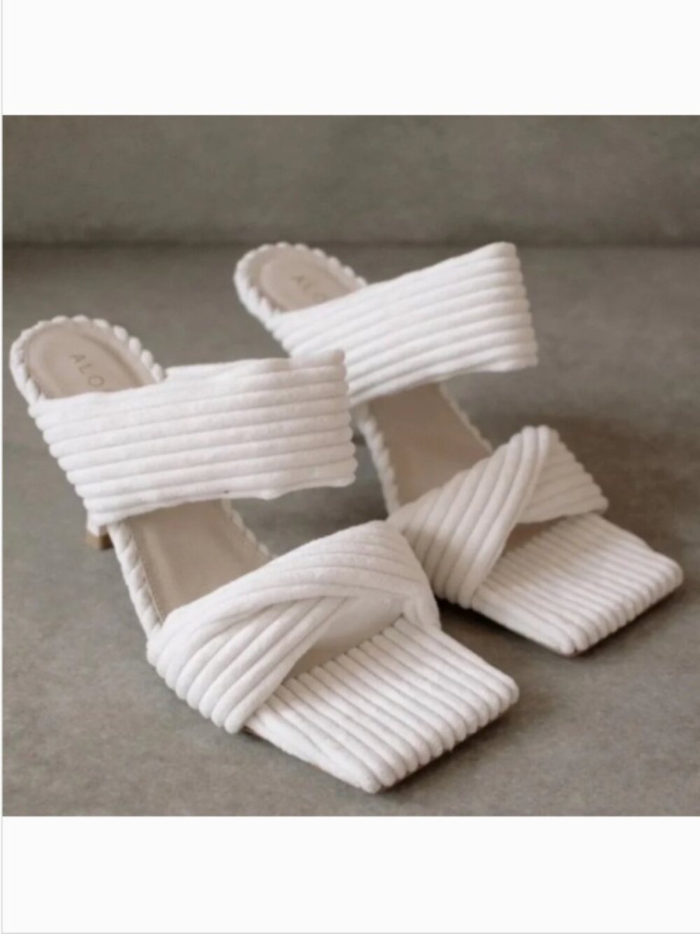 Alohas Twist Strap Corduroy Sandal in Autumn Ivory Size 9/40